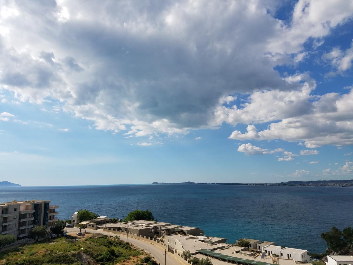 Sunset Hotel Roza Vlorë エクステリア 写真